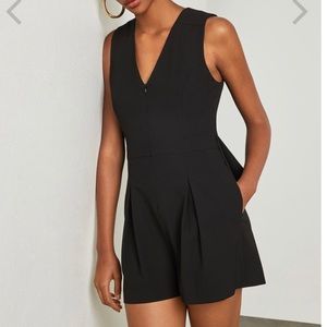 NWT BCBGMAXAZRIA DRAPED OPEN BACK ROMPER LARGE